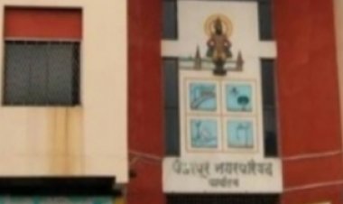 पंढरपूर नगर परिषदेचे आरोग्य विभागा कडील मुकादम उत्तम ढवळे यांना अज्ञात व्यक्तीकडून मारहाण