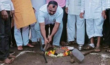 रांजणी येथे आ. प्रशांत परिचारक आ. समाधान आवताडे यांच्या हस्ते  पशुवैद्यकीय दवाखान्याचे भूमिपूजन