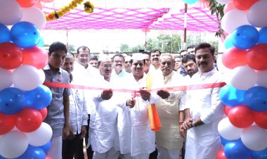 कारखान्यातील व राजकारण्यातील "वर्म" अभिजीत आबांना कळले