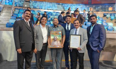 स्वच्छ सर्वेक्षण अभियानांतर्गत दिल्ली येथे पंढरपूर नगरपालिकेला पुरस्कार देऊन सन्मान*