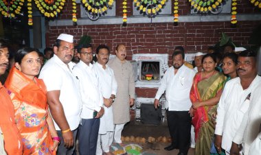 *सांगोला साखर कारखान्याचा बॉयलर अग्निप्रदिपन व द्वितीय गळीत हंगामाचा शुभारंभ संपन्न