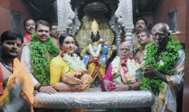 महाराष्ट्राचे उपमुख्यमंत्री देवेंद्र फडणवीस यांच्या हस्ते श्री विठ्ठलाची शासकीय महापूजा संपन्न