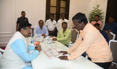 पंढरपूर विकास आराखडा रहिवाशी व वारकऱ्यांच्या संमतीने.  सुधीर मुनगंटीवार