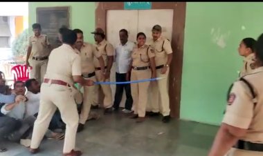 अभाविप च्या आंदोलन कार्यकर्त्यावर सोलापूर विद्यापीठात पोलिसांचा अमानुष लाठीमार