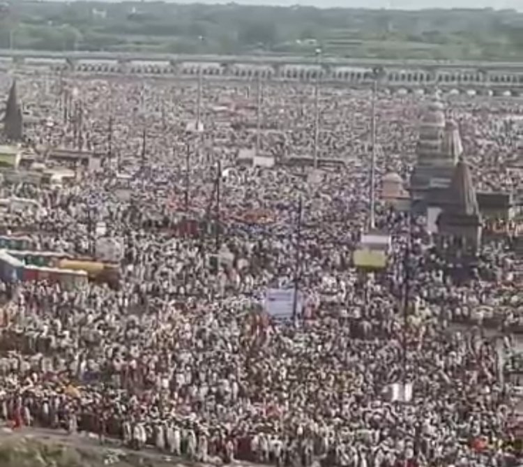 आषाढी देवशयनी एकादशी सोहळ्यासाठी  १४लाख भाविकांनी पंढरी नगरी फुलली