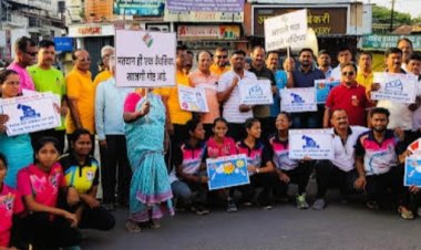 मतदान जागृतीबाबत पंढरपूर येथे सायकल व मोटार सायकल रॅली उत्साहात