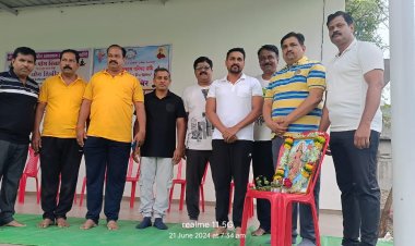 सध्याच्या धकाधकीच्या जीवनात योगासनाला अनन्यसाधारण महत्व : प्रांताधिकारी सचिन इथापे