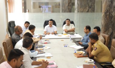 आषाढीवारीत भाविकांच्या आरोग्य सुविधेसह स्वच्छतेला प्राधान्य द्यावे