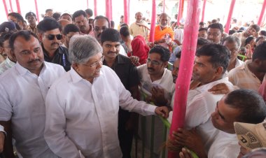 आषाढी वारी सोहळ्यात भाविकांची वाढती संख्या विचारात घेवून सुविधा द्याव्यात . पालकमंत्री चंद्रकांत पाटील