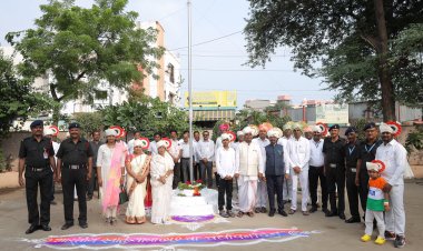 मंदिर समितीच्यावतीने  स्वातंत्र्य दिन मोठ्या उत्साहात साजरा