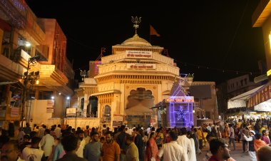 आषाढी पालखी सोहळ्यातील तीन दिड्यांना श्री. विठ्ठल निर्मल दिंडी पुरस्कार;*