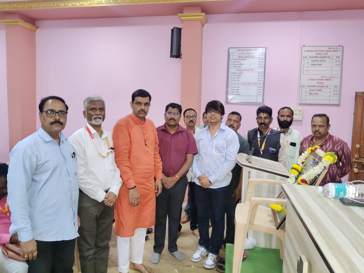 पत्रकारांना बरोबर घेऊनच विकास साधता येईल..महेश रोकडे. न. पा. मुख्याधिकारी